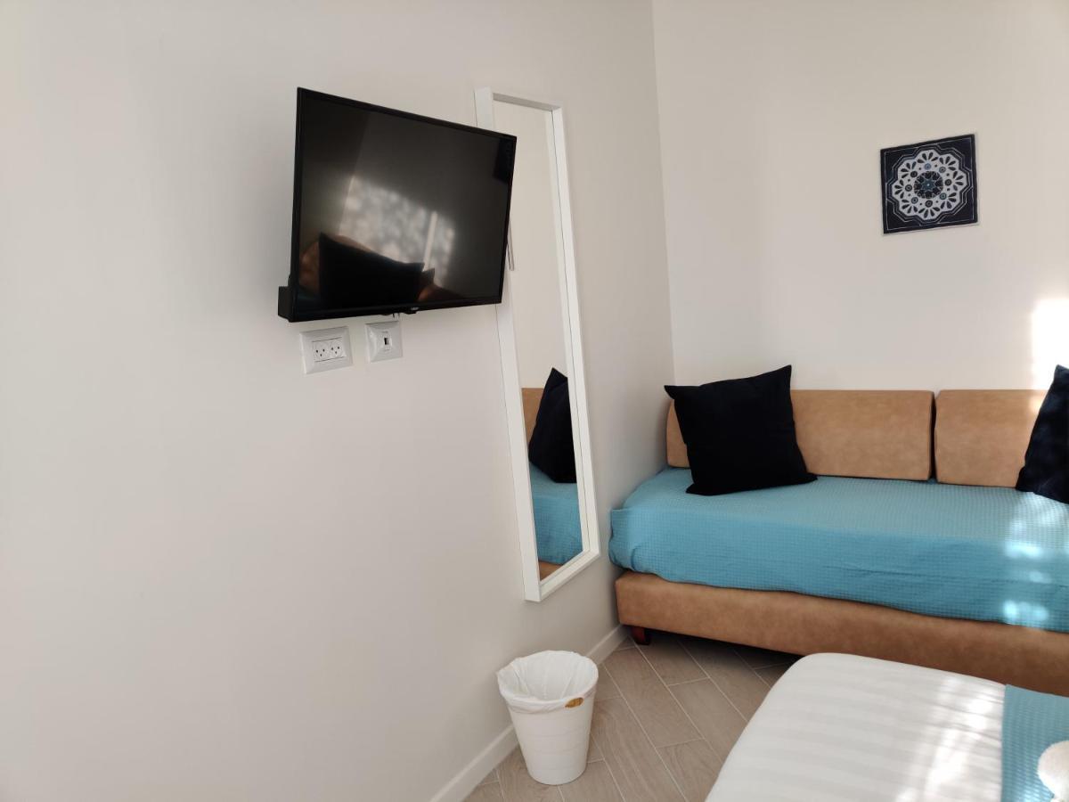 Migdal Luxury Suites Netanya J29 Exterior photo