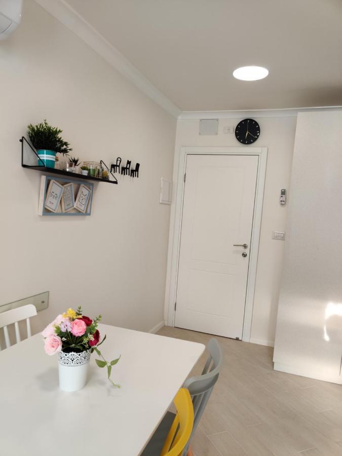Migdal Luxury Suites Netanya J29 Exterior photo