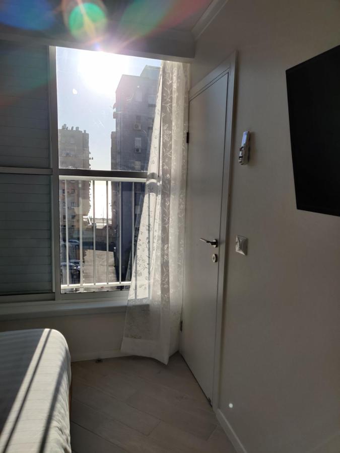 Migdal Luxury Suites Netanya J29 Exterior photo